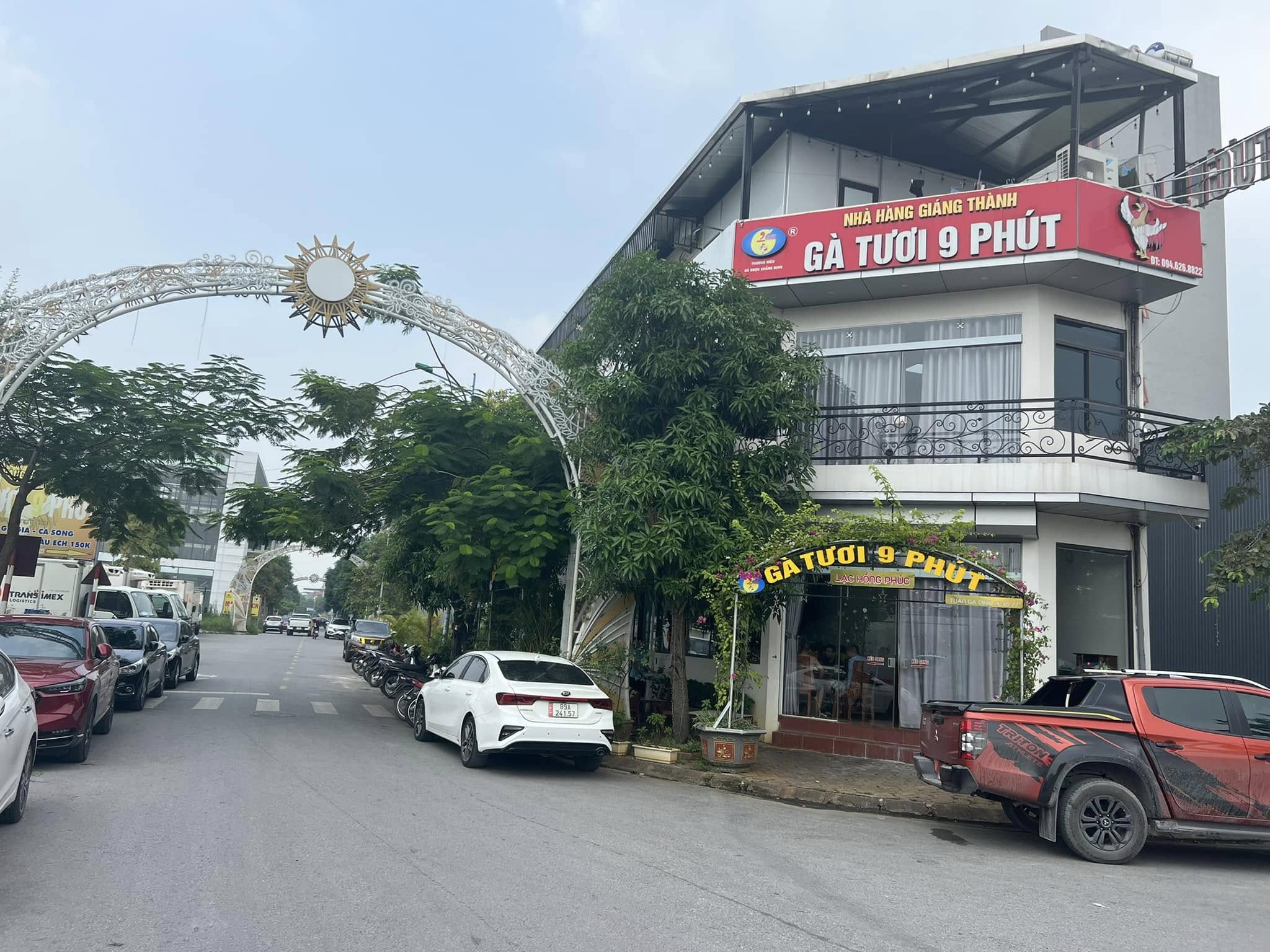 Gà tươi 9 phút